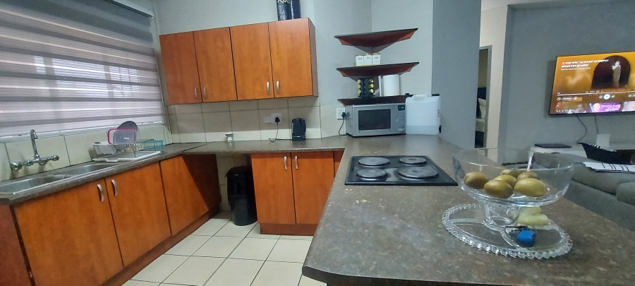 2 Bedroom Property for Sale in Oos Einde North West